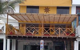 Hostal Refugio Del Pirata